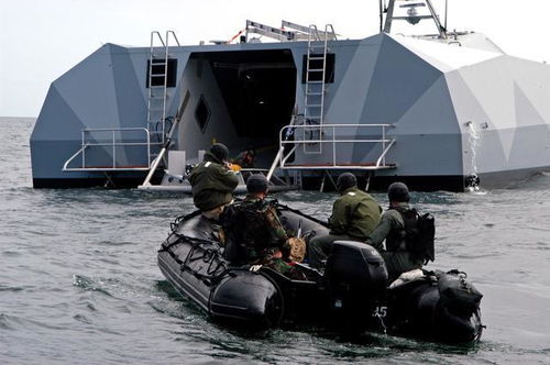 美国 海豹 特战神器曝光 短剑 高速隐形快艇